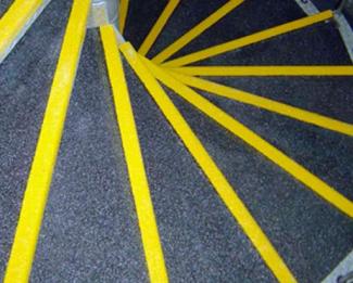 safetygrip_solutions_anti_slip_stair_tread_cover_2
